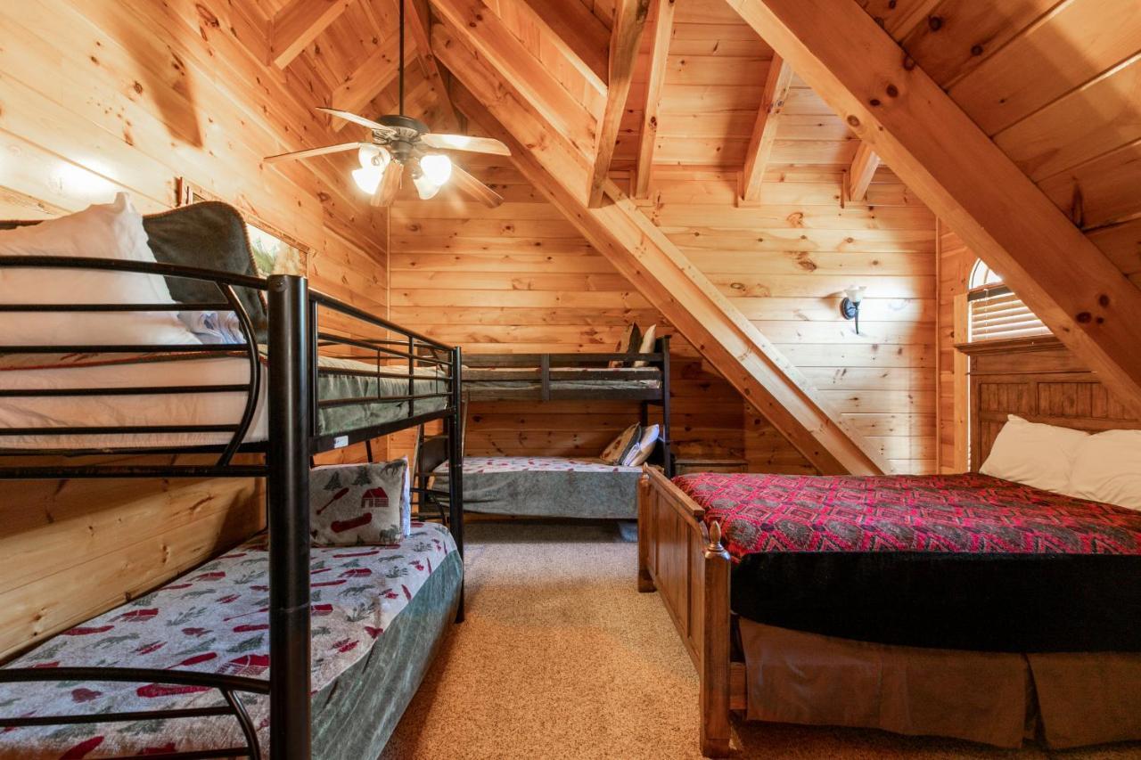 Smokystays 6 Bedroom Cabin Pigeon Forge Exterior photo