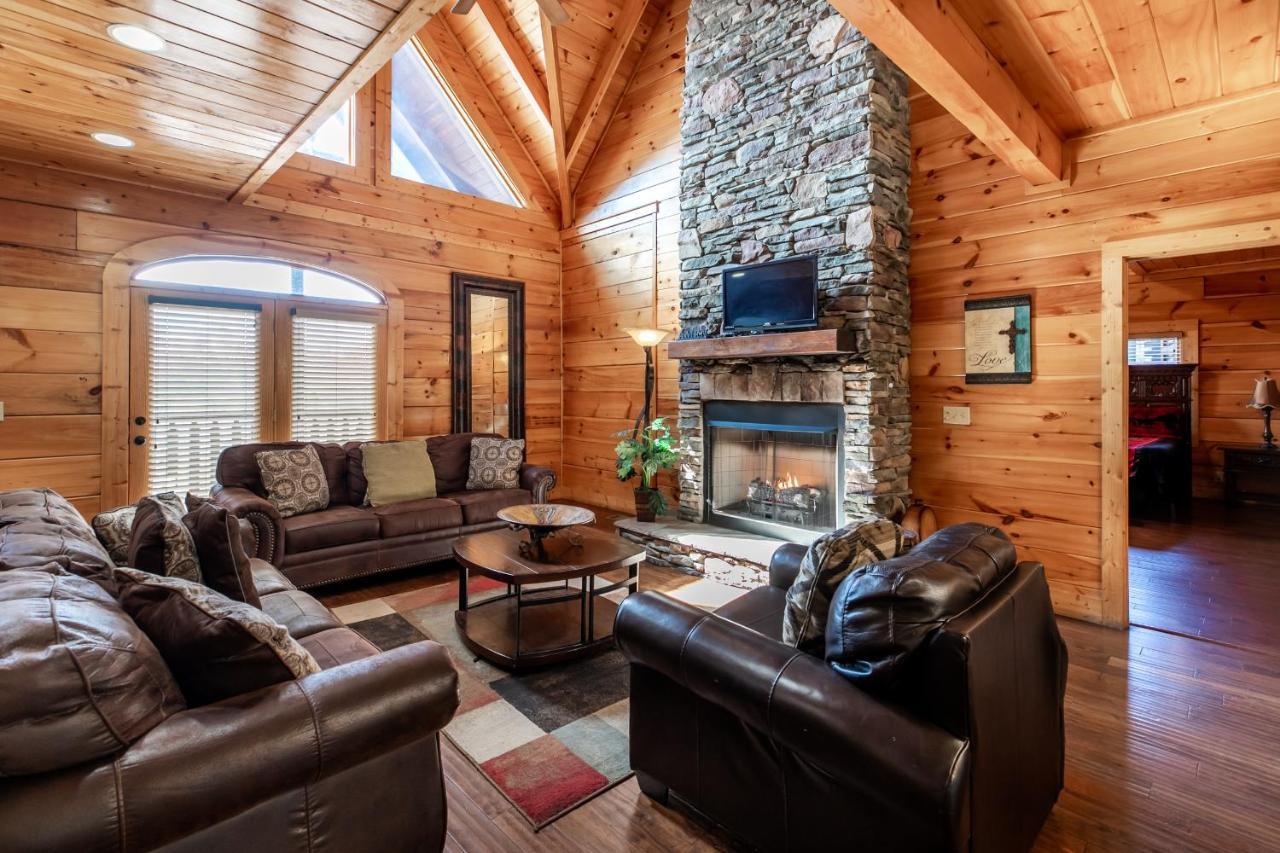 Smokystays 6 Bedroom Cabin Pigeon Forge Exterior photo
